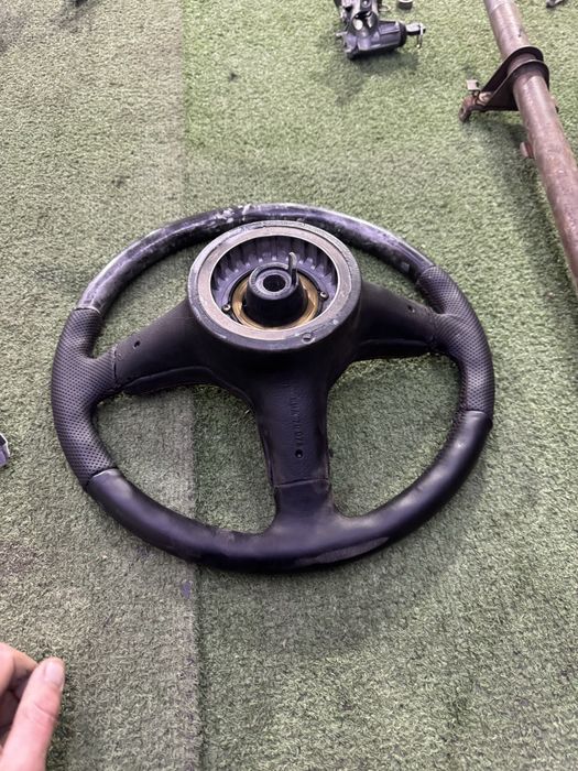 Руль бмв е30 и е 34 под гайку