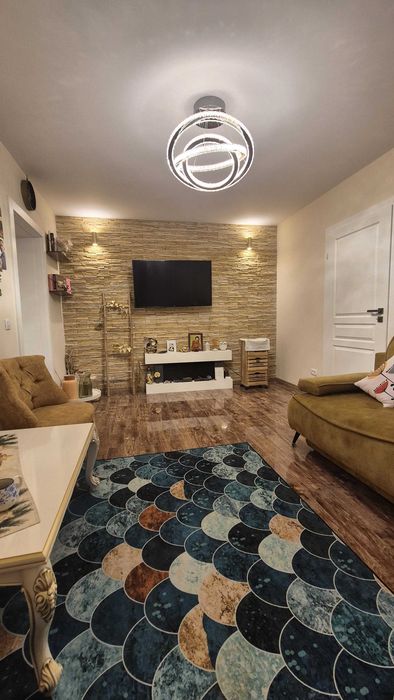 Apartament 3 camere  Podu Roșu/ Splai Bahlui