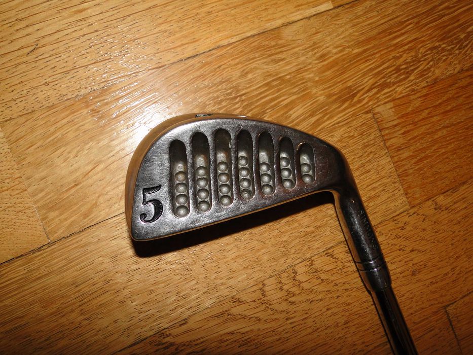 Стик за голф номер 5