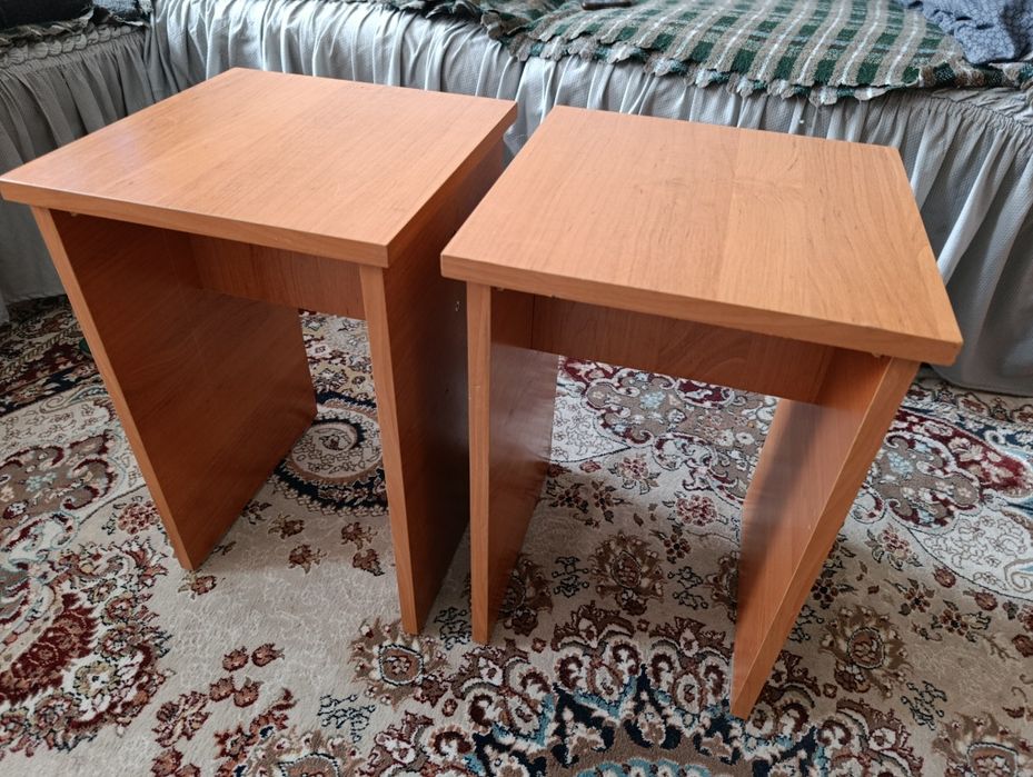 Продам табурет  деревянный