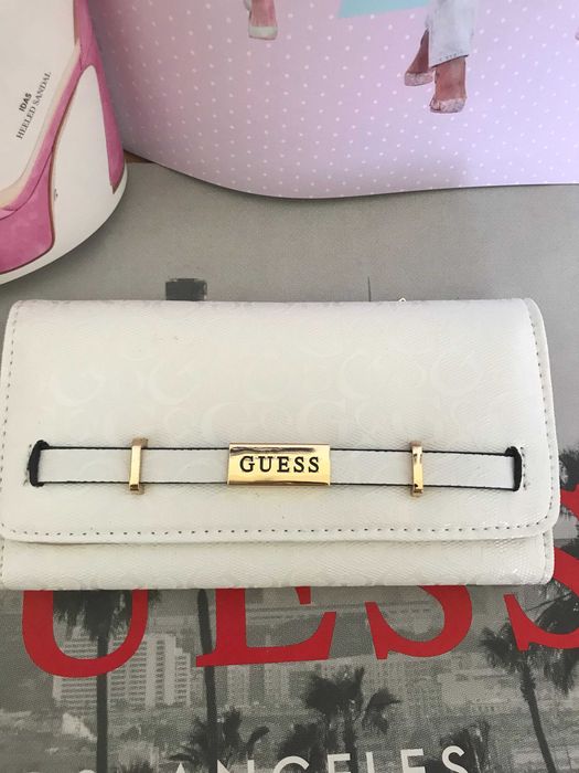 Нови оригинални портмонета Guess-USA