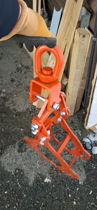 Cleste lemn /busteni