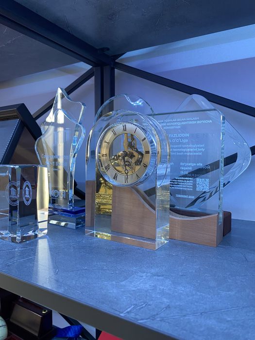 Визитка, пакет, флайер, буклет, блакнот, ручка, календар