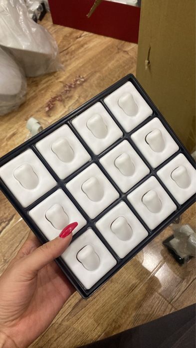 Продам подставки под украшения