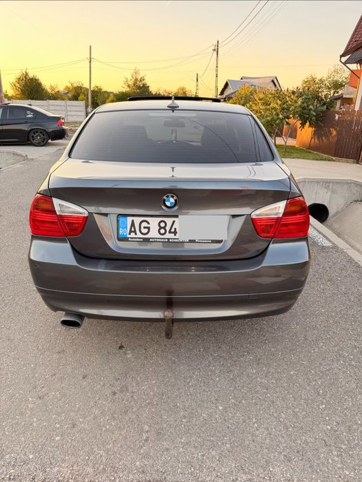 Vând Bmw e90 177 Cp