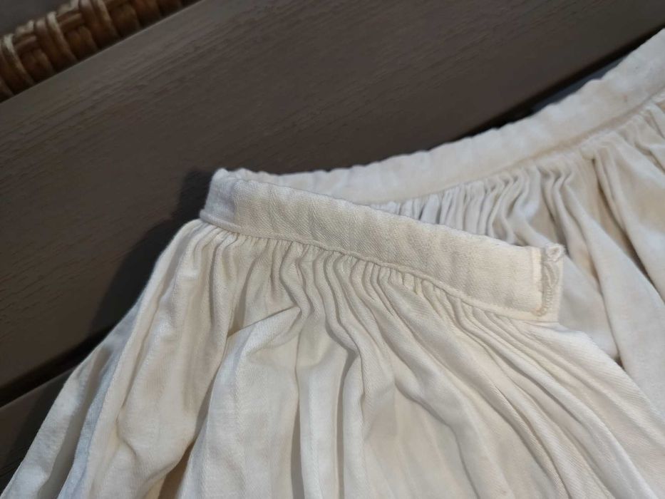 Costum popular bănățean autentic (perioada interbelică), zona Lugoj (Timiș) – starea impecabilă