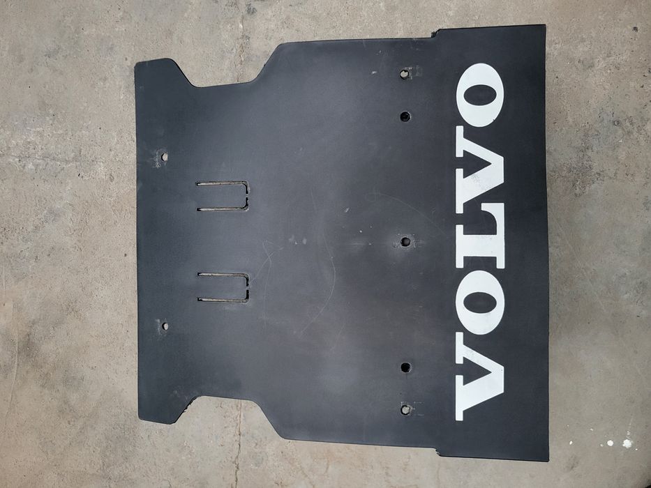 Брызговик на Volvo fh