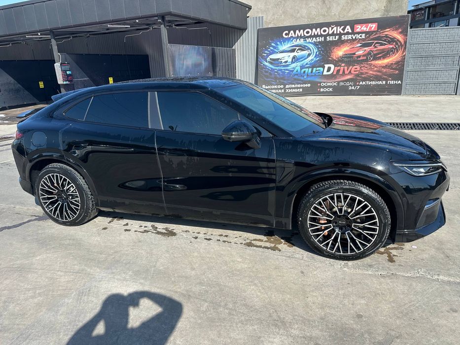 Byd Song L 5 pozitsiya