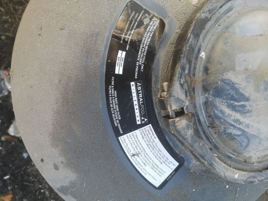 Filtru piscina  astra pool milenium are o fisura mica sus