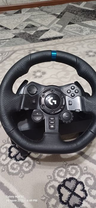 Logytech G923 + Driving Force Shifter