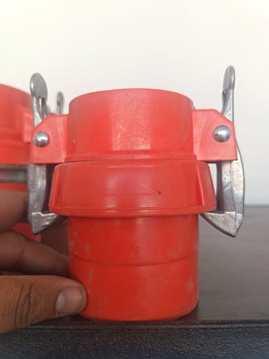 Tomchilab yomg'rlatib sugorishda uchun mandalniy nasodka papa mama