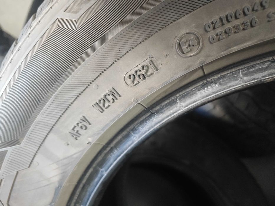 4бр.зимни гуми 215/65/16 Barum