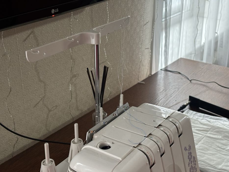 Новый Оверлог Janome