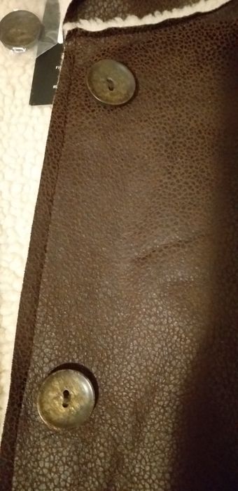 Scurta imitație blana, noua, mărimea 54, cu gluga