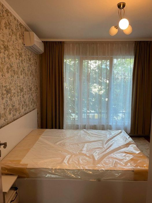 Тристаен апартамент, под наем, Център