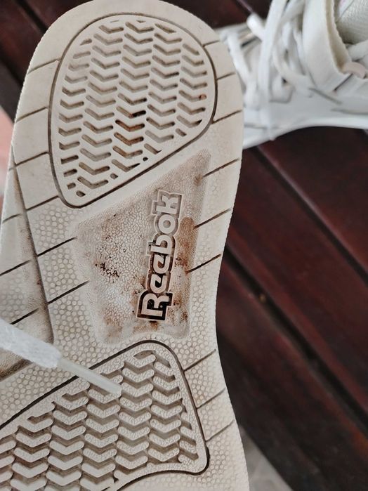 Маратонки адидас, 39,5номер, рейбук38, 5номер кожа