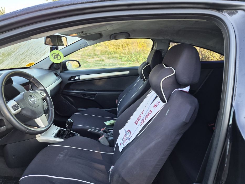 Schimb Opel Astra H GTC