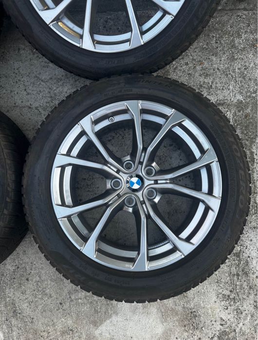 Jante BMW cu anvelope iarna 225/50 R17