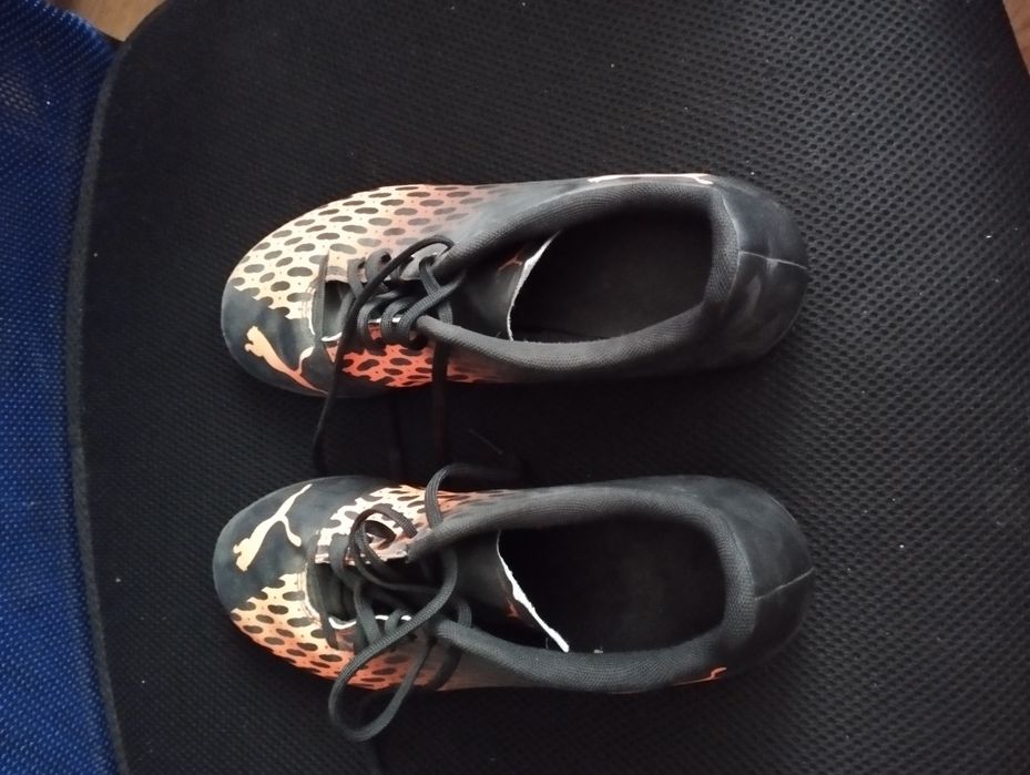Продавам стоножки Puma