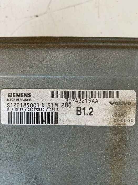 Calculator motor Volvo C30 S40 V50 2008-2012 30743219