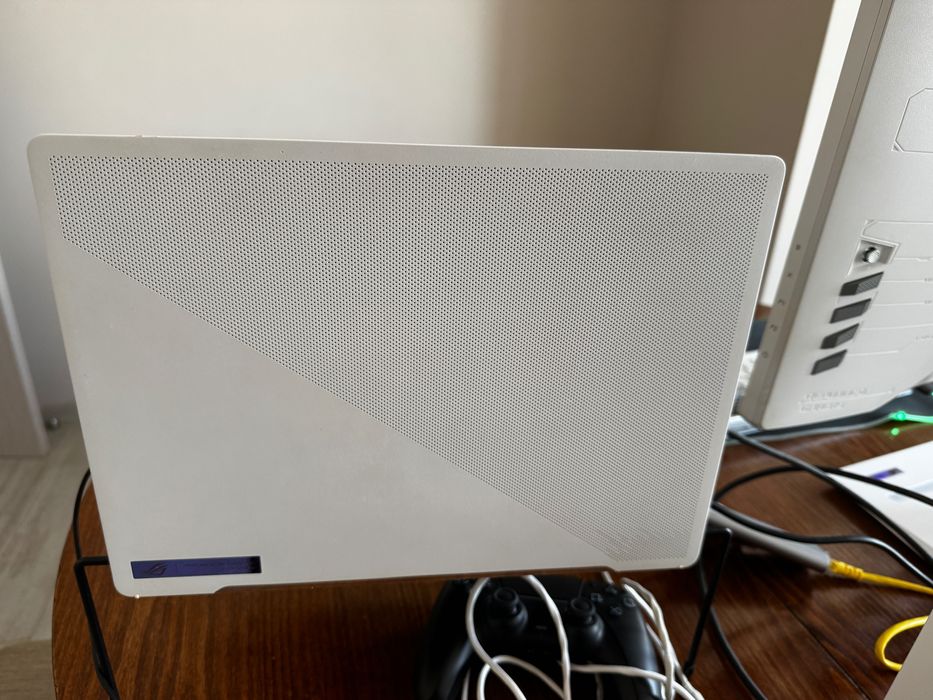 ASUS ROG Zephyrus G14 GA402RK Gaming Laptop