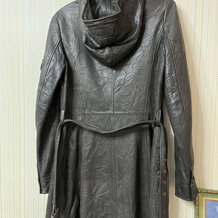 Кожаный плащ