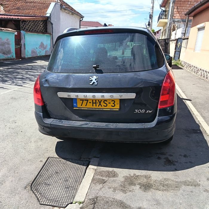 Vând pejo  în stare buna