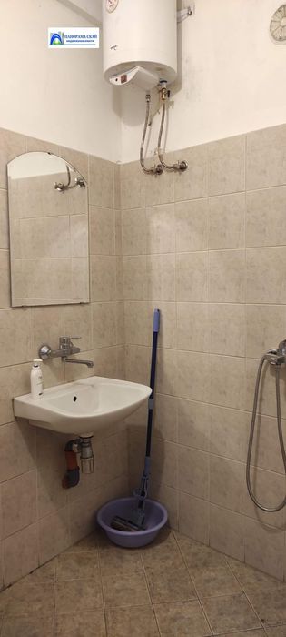 Продава се Къща в Плевен, Идеален център - 194 кв.м за 1160 €/кв.м - Снимка #8