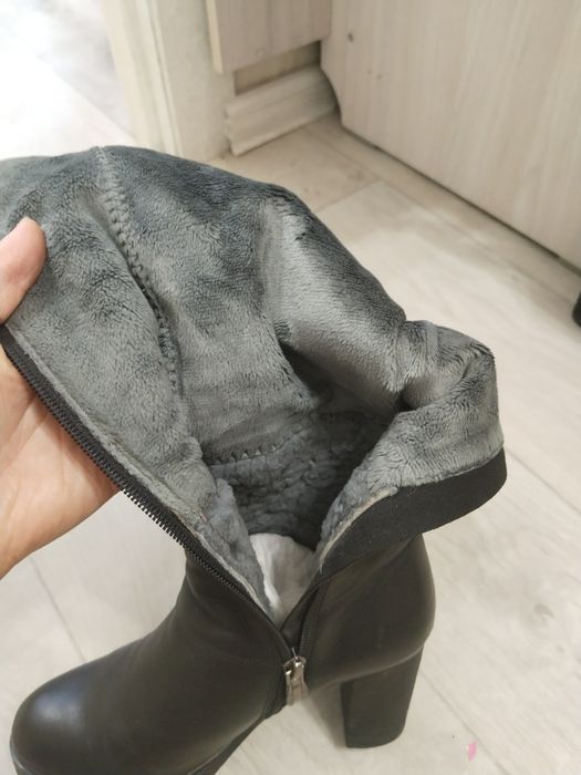 Продам сапоги кожанные