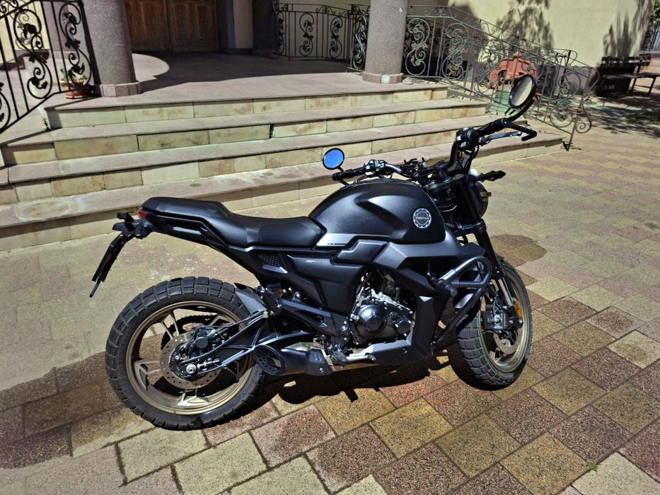 Daytona Zontes G125