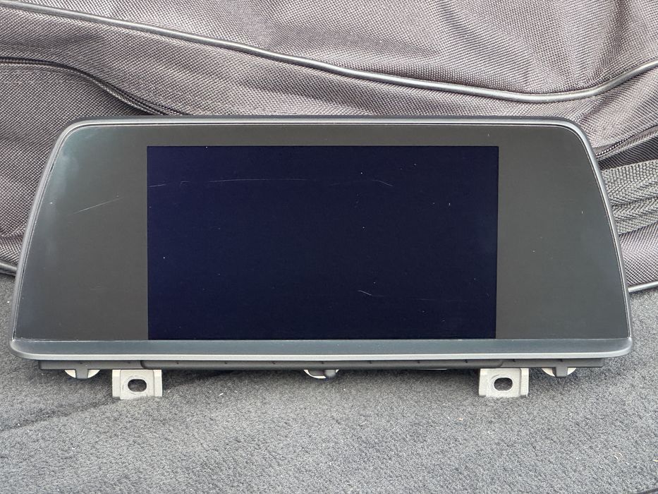 Части за Bmw F30/31/34 (Навигация NBT и Гърне/Ауспух/Накрайник)