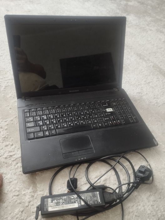 Ноутбук продам рабочии