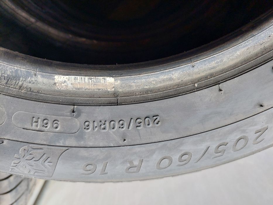 Anvelope iarna Michelin  205 60 16 dot 2021.     Pret 1200 lei