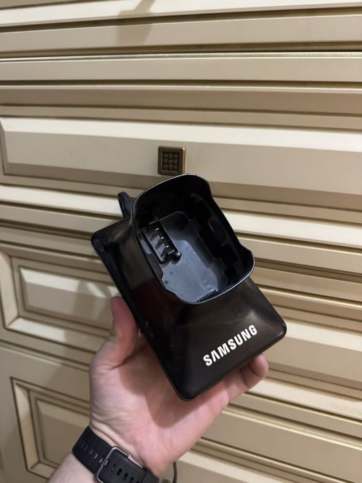 Вертикальный пылесос samsung