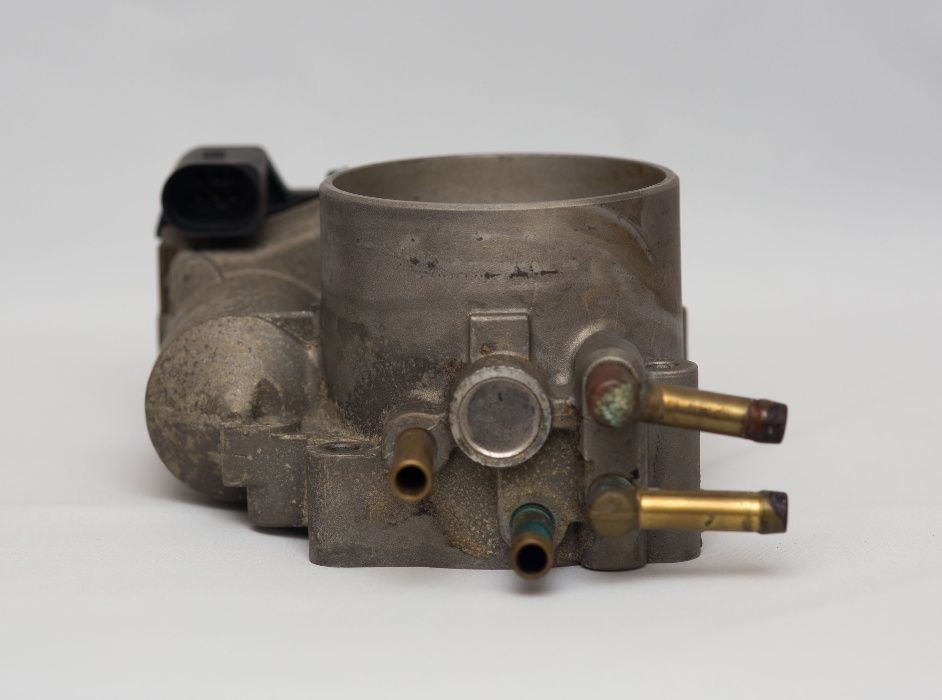 Дроселова клапа BOSH за VW, AUDI, SKODA, SEAT, VAG група