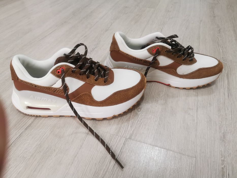 Маратонки Nike Air max