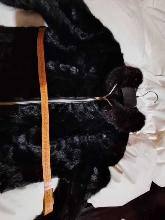 Haină de vizon croiala modernă