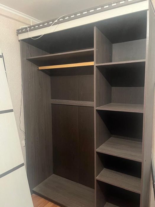 Продам шкаф-купе