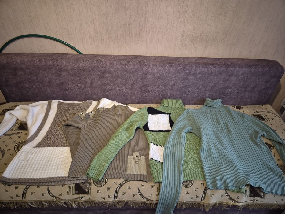 Женские вещи и обувь