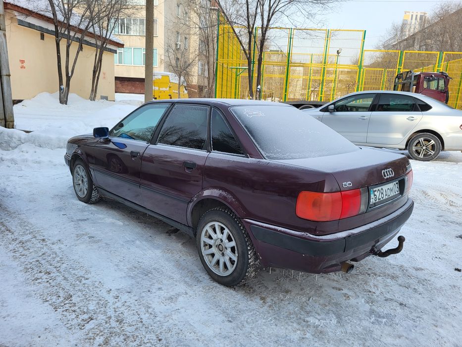 Продам ауди 80 б4