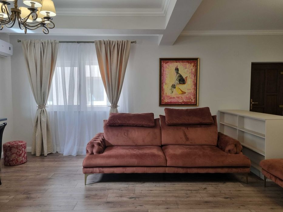 Apartament 4 camere, Cartier Rezidenţial
