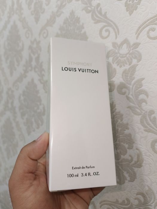 Срочно продам новый женская духи Louis Vuitton Syphony