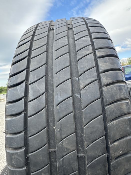 225/50/18-Michelin