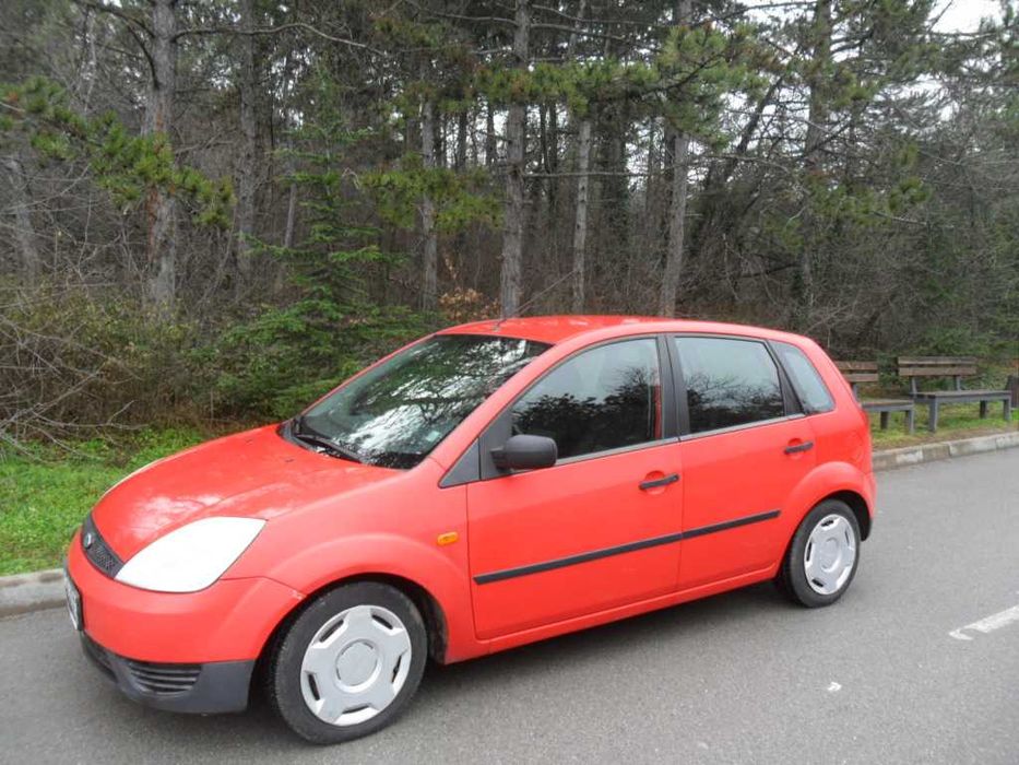 Ford Fiesta 1.3i 2005g. Първи собственик