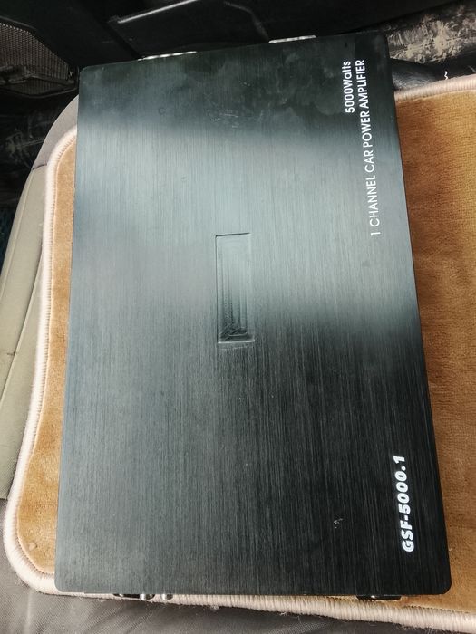 Усилитель в автомобиль