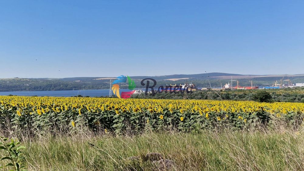 Парцел в Варна-Западна промишлена зона площ 7600 цена 380000