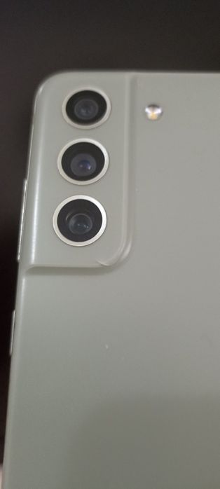 Samsung Galaxy S21 FE