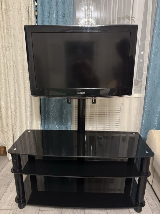 Продам подставку с телевизором