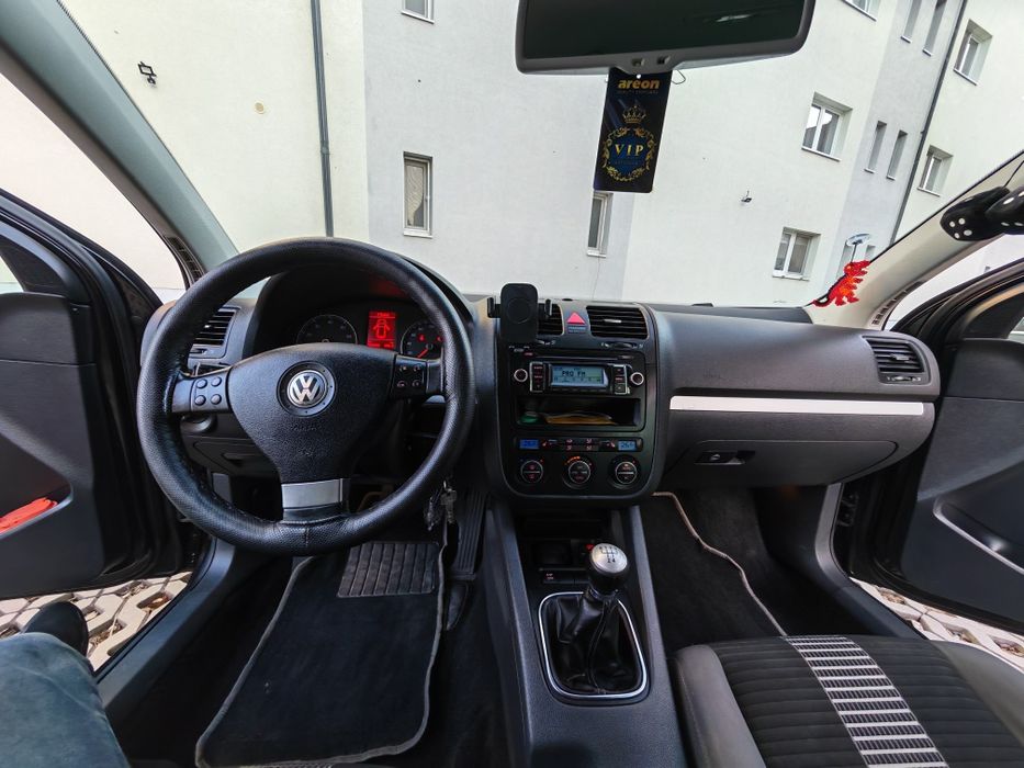 Vw Golf 5 1.4 benzină
