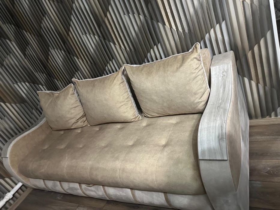 Диван 2 метра за 140000